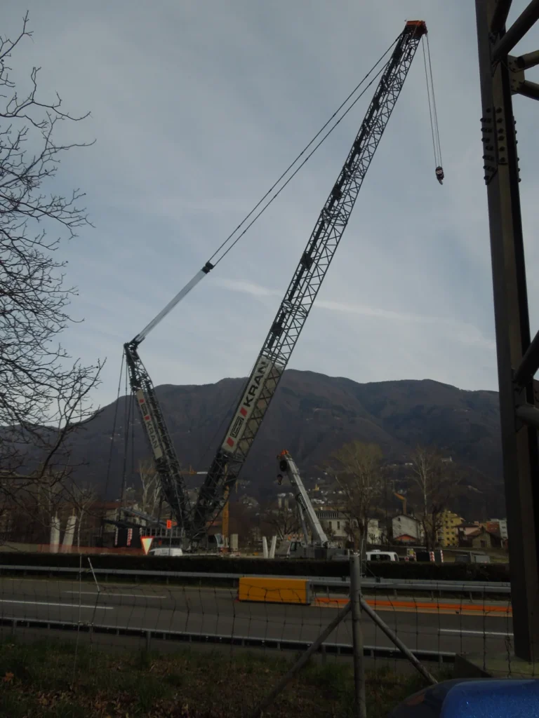 AMB Semisvincolo - Bellinzona — fotografia 1