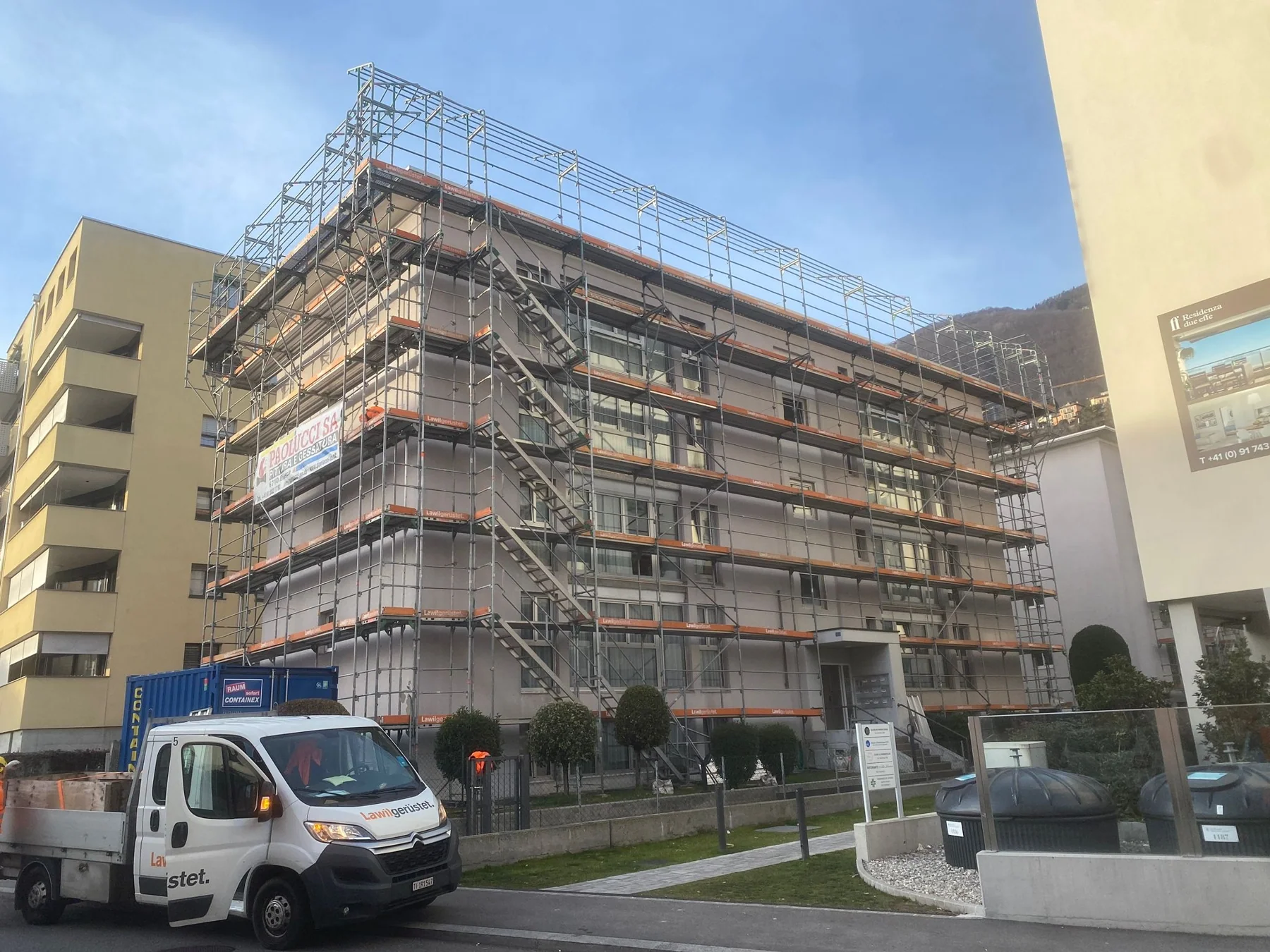 Stabile via Varenna - Locarno — fotografia 1