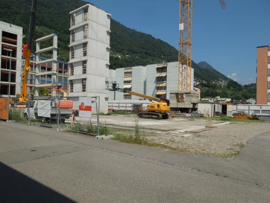 Montaggio Prefabbricati "Auto Tognetti" - Gordola — fotografia 1