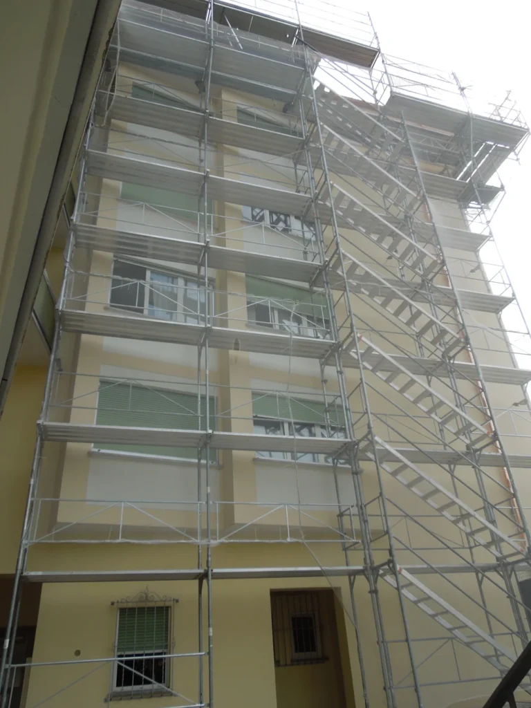 Cantiere Leoni - Minusio — fotografia 1