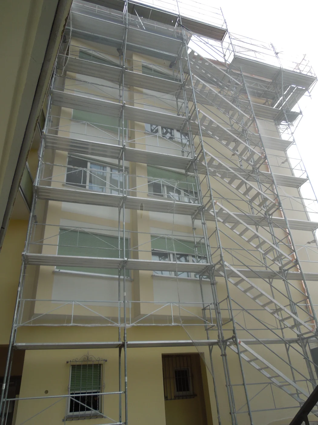 Cantiere Leoni - Minusio — fotografia 1